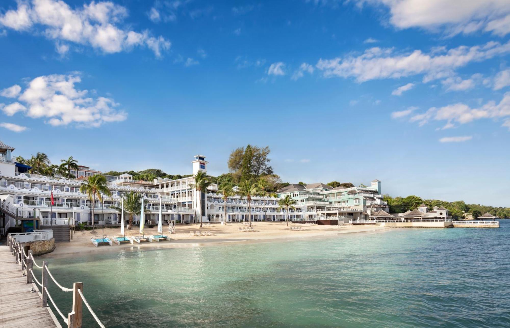 Beaches Ocho Rios A Spa & Golf Exterior foto